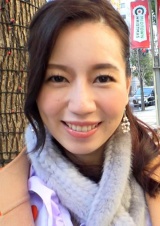 君島紗栄子さん 37歳 色白才女妻 パッケージ画像表