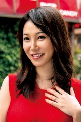 ひかるさん 40歳 Ｅカップ公務員奥さま 【セレブ奥さま】 パッケージ画像