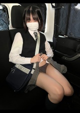 初撮り【個人撮影】顔バレしたくない陸上部のスポブラ制服女子③とP活_大学進学のために始めた裏バイトで連続中出し パッケージ画像